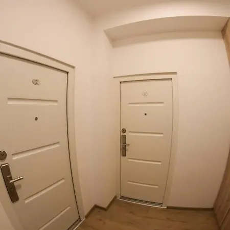 Ancora Iskra Apartment
